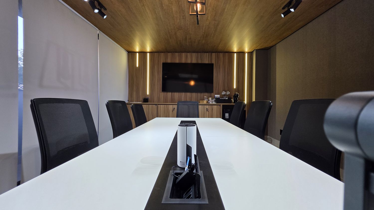 Projeto Universal — Sala de reunião